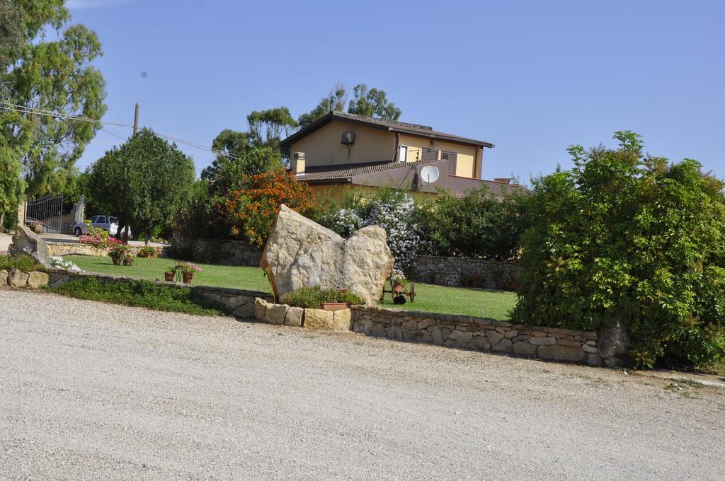 Agriturismo Sechi Campanedda Екстериор снимка