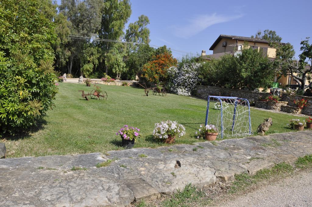 Agriturismo Sechi Campanedda Екстериор снимка